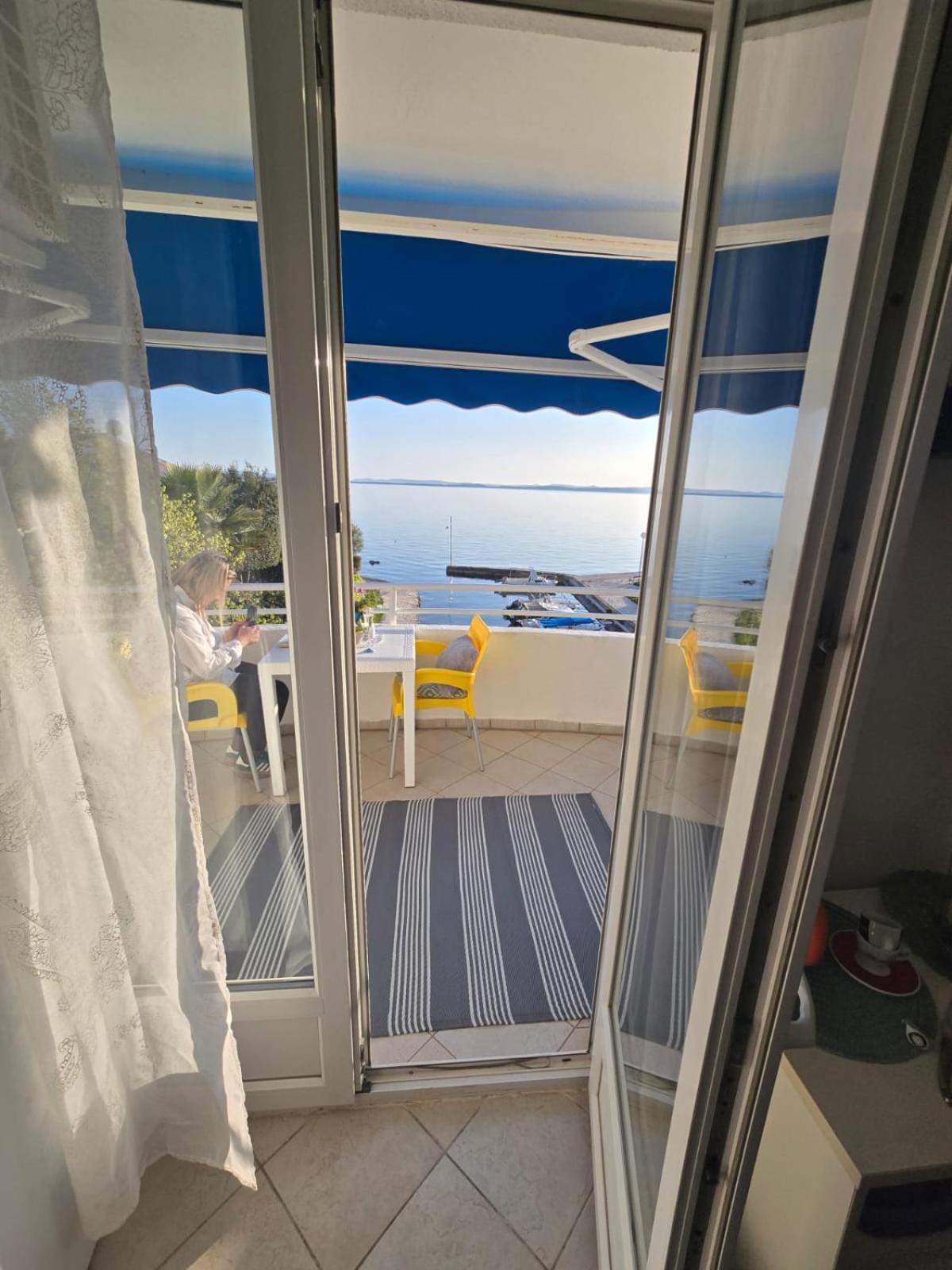 Apartmani Sollei Петрчане Экстерьер фото