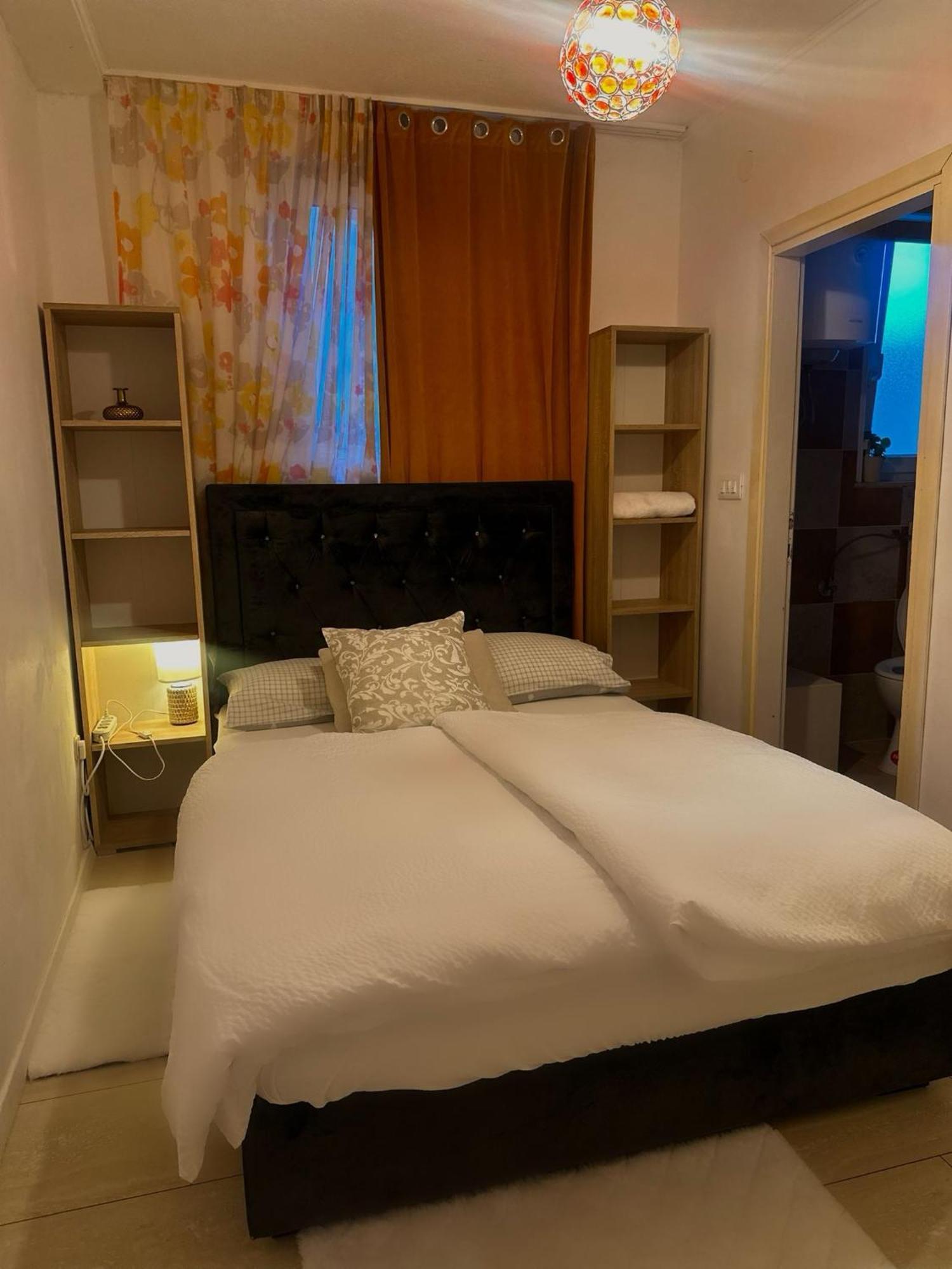 Apartmani Sollei Петрчане Экстерьер фото